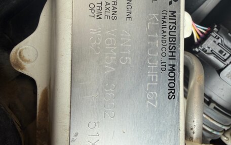 Mitsubishi L200 IV рестайлинг, 2019 год, 2 800 000 рублей, 15 фотография