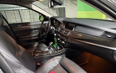 BMW 5 серия, 2011 год, 1 790 000 рублей, 6 фотография