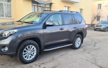 Toyota Land Cruiser Prado 150 рестайлинг 2, 2015 год, 5 100 000 рублей, 8 фотография