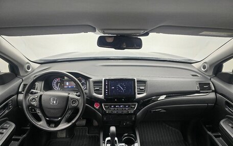 Honda Pilot III рестайлинг, 2019 год, 3 624 000 рублей, 17 фотография