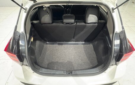 Toyota Yaris, 2021 год, 1 350 000 рублей, 4 фотография