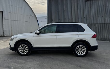 Volkswagen Tiguan II, 2021 год, 2 700 000 рублей, 3 фотография