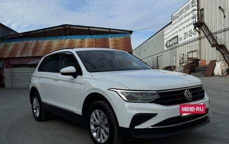 Volkswagen Tiguan II, 2021 год, 2 700 000 рублей, 4 фотография