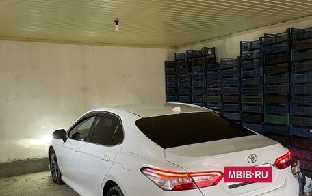 Toyota Camry, 2019 год, 2 550 000 рублей, 4 фотография