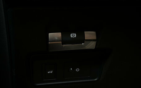 Land Rover Range Rover Evoque II, 2019 год, 3 195 000 рублей, 16 фотография