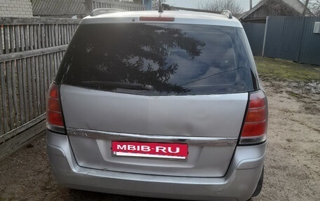 Opel Zafira B, 2006 год, 4 фотография