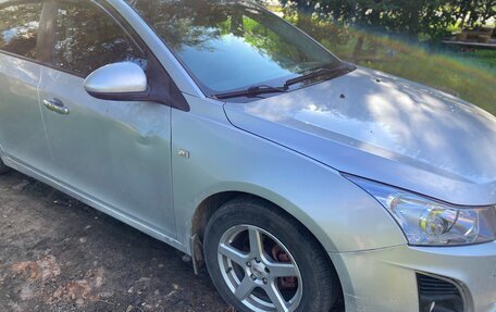 Chevrolet Cruze II, 2010 год, 477 000 рублей, 7 фотография