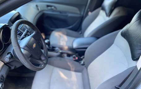 Chevrolet Cruze II, 2010 год, 477 000 рублей, 15 фотография