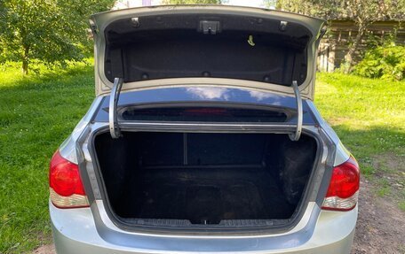 Chevrolet Cruze II, 2010 год, 477 000 рублей, 9 фотография