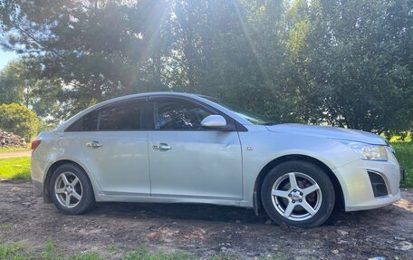 Chevrolet Cruze II, 2010 год, 477 000 рублей, 16 фотография