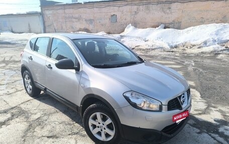 Nissan Qashqai, 2010 год, 729 000 рублей, 2 фотография