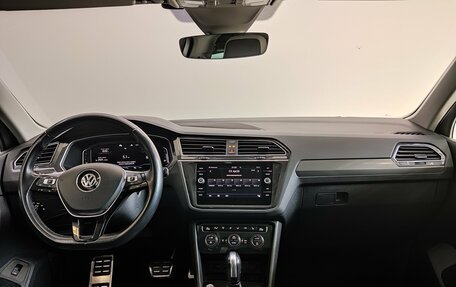 Volkswagen Tiguan II, 2020 год, 2 890 000 рублей, 9 фотография