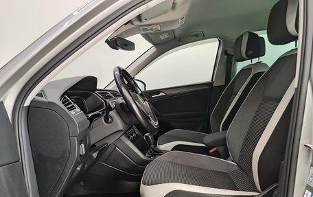 Volkswagen Tiguan II, 2020 год, 2 890 000 рублей, 15 фотография