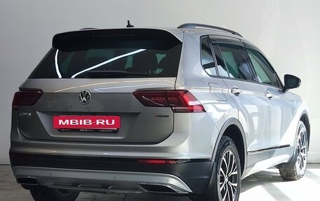 Volkswagen Tiguan II, 2020 год, 2 890 000 рублей, 5 фотография