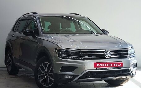 Volkswagen Tiguan II, 2020 год, 2 890 000 рублей, 3 фотография