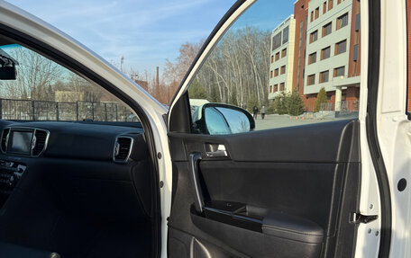 KIA Sportage IV рестайлинг, 2018 год, 2 500 000 рублей, 19 фотография