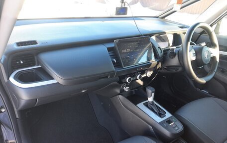 Honda Fit, 2022 год, 1 470 000 рублей, 20 фотография