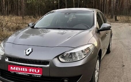 Renault Fluence I, 2010 год, 750 000 рублей, 2 фотография