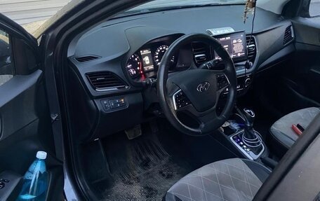 Hyundai Solaris II рестайлинг, 2021 год, 1 770 000 рублей, 7 фотография