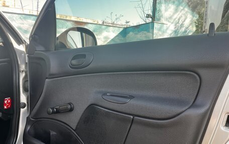 Peugeot 206, 2007 год, 355 000 рублей, 17 фотография