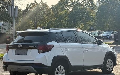 Toyota Yaris XP150 рестайлинг, 2022 год, 1 190 000 рублей, 4 фотография