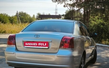 Toyota Avensis III рестайлинг, 2004 год, 745 000 рублей, 6 фотография