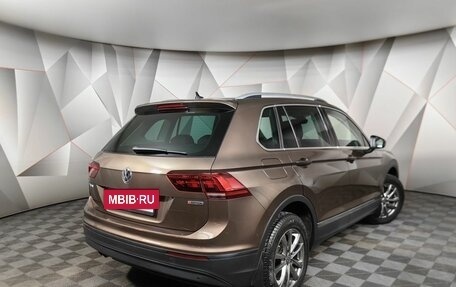 Volkswagen Tiguan II, 2019 год, 2 895 000 рублей, 2 фотография