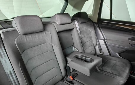 Volkswagen Tiguan II, 2019 год, 2 895 000 рублей, 17 фотография