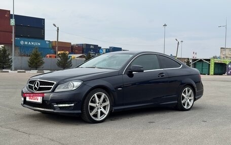 Mercedes-Benz C-Класс, 2012 год, 1 350 000 рублей, 6 фотография
