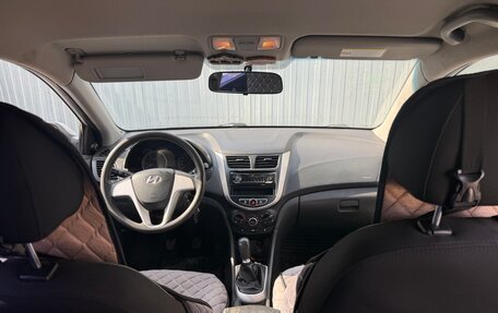 Hyundai Solaris II рестайлинг, 2012 год, 585 000 рублей, 11 фотография