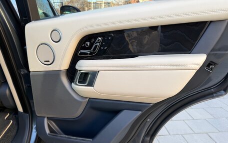 Land Rover Range Rover IV рестайлинг, 2018 год, 7 500 000 рублей, 19 фотография