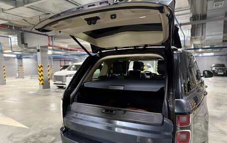 Land Rover Range Rover IV рестайлинг, 2018 год, 7 500 000 рублей, 23 фотография