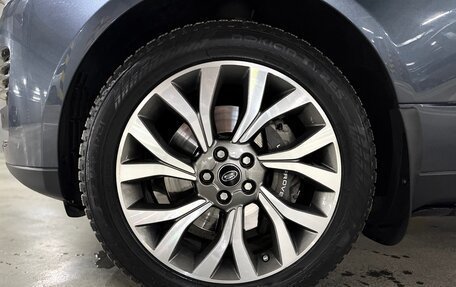 Land Rover Range Rover IV рестайлинг, 2018 год, 7 500 000 рублей, 22 фотография