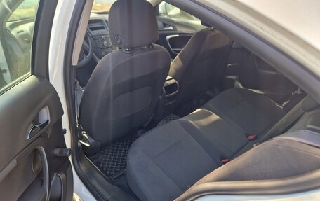 Opel Insignia II рестайлинг, 2013 год, 999 000 рублей, 13 фотография