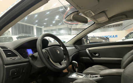 Renault Laguna III рестайлинг, 2010 год, 695 000 рублей, 20 фотография