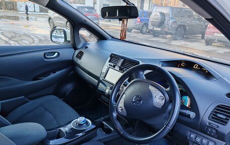 Nissan Leaf I, 2015 год, 850 000 рублей, 6 фотография