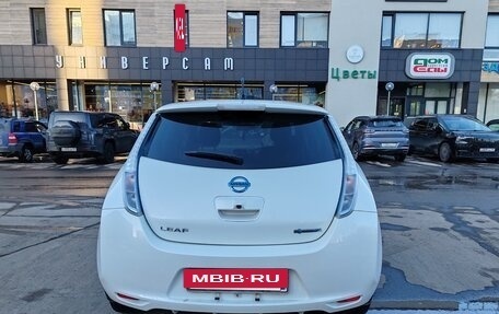 Nissan Leaf I, 2015 год, 850 000 рублей, 3 фотография