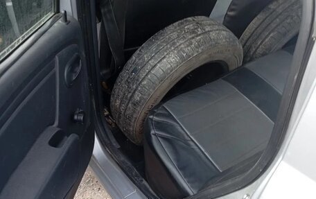 Renault Logan I, 2013 год, 270 000 рублей, 13 фотография