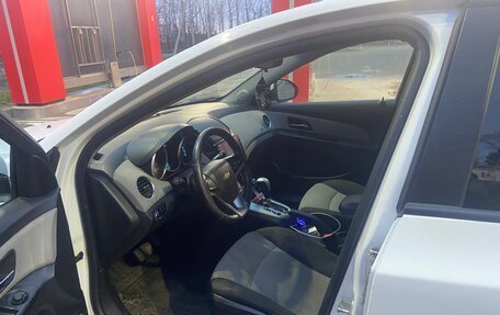 Chevrolet Cruze II, 2013 год, 650 000 рублей, 9 фотография