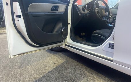 Chevrolet Cruze II, 2013 год, 650 000 рублей, 10 фотография