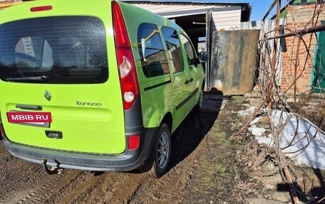Renault Kangoo II рестайлинг, 2008 год, 500 000 рублей, 3 фотография
