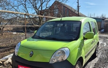 Renault Kangoo II рестайлинг, 2008 год, 500 000 рублей, 8 фотография