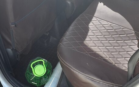 Hyundai Solaris II рестайлинг, 2015 год, 700 000 рублей, 12 фотография