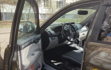 Mitsubishi Pajero Sport II рестайлинг, 2014 год, 1 900 000 рублей, 1 фотография