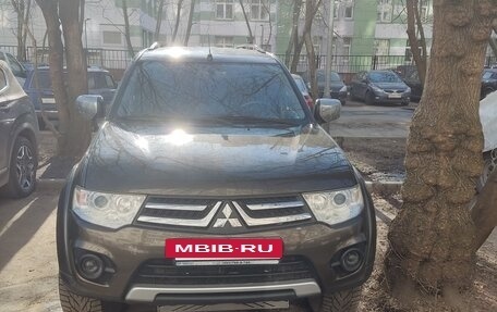 Mitsubishi Pajero Sport II рестайлинг, 2014 год, 1 900 000 рублей, 18 фотография