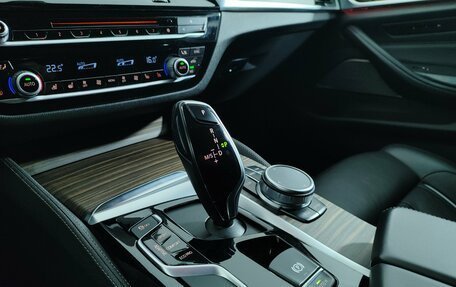 BMW 5 серия, 2019 год, 4 430 000 рублей, 22 фотография