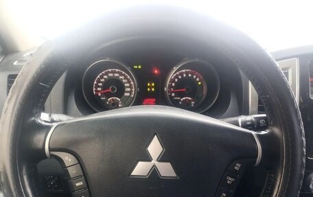 Mitsubishi Pajero IV, 2015 год, 2 100 000 рублей, 2 фотография