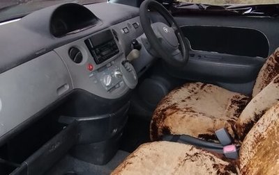 Toyota Sienta I, 2004 год, 349 000 рублей, 1 фотография