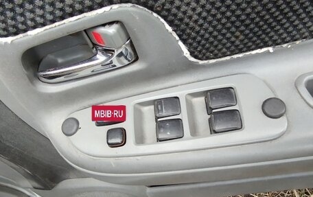 Toyota Sienta I, 2004 год, 349 000 рублей, 7 фотография