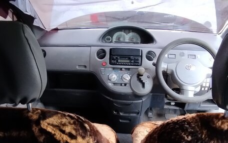 Toyota Sienta I, 2004 год, 349 000 рублей, 10 фотография